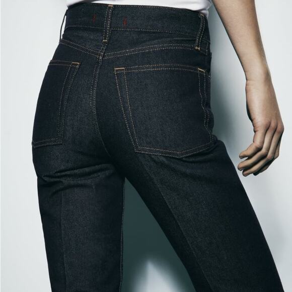 ZARA HIGH RISE BOOTCUT ZW COLLECTION JEANS - Picture 6 of 14